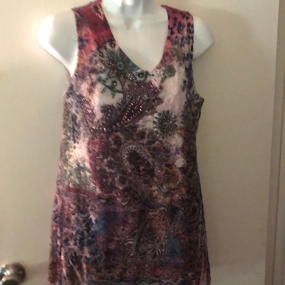 Beautiful summer sleeveless top